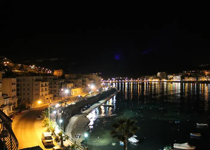 Harbour Lights Seafront 2 Bedroom Apartments With Panoramic Sea Views - By Getawaysmalta