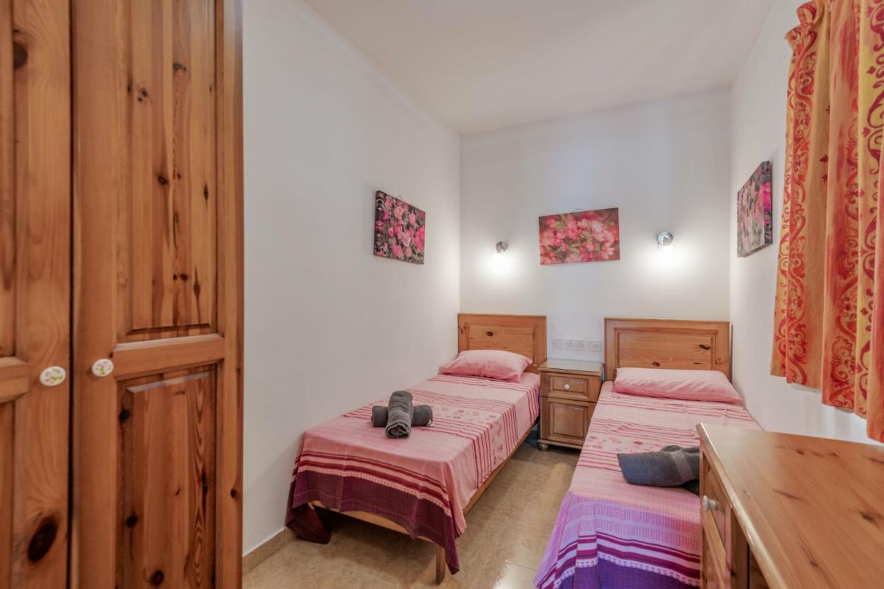 Apartman Harbour Lights Seafront 2 Bedroom With Panoramic Sea Views - By Getawaysmalta San Pawl il-Baħar